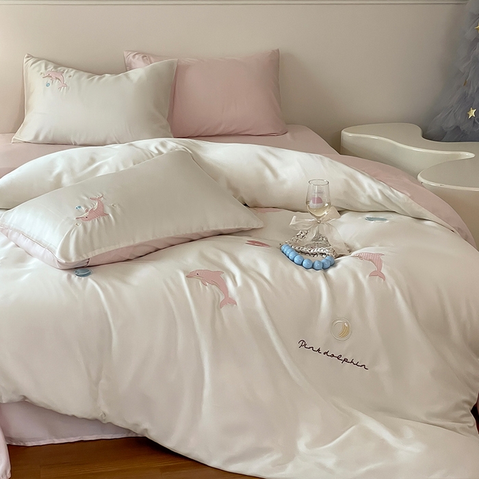 91家纺网 家纺一手货源 找家纺 圆岛家纺 2025新款60S萌宠系列四件套 海豚湾