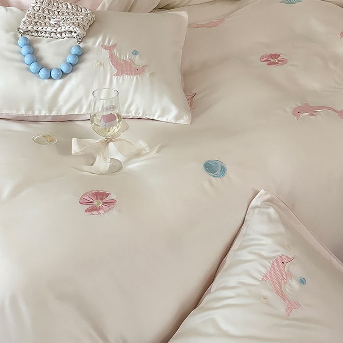 91家纺网 家纺一手货源 找家纺 圆岛家纺 2025新款60S萌宠系列四件套 海豚湾