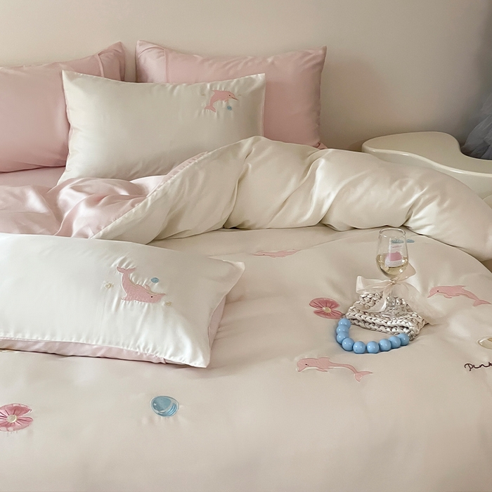 91家纺网 家纺一手货源 找家纺 圆岛家纺 2025新款60S萌宠系列四件套 海豚湾