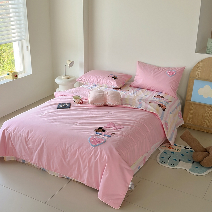 91家纺网 家纺一手货源 找家纺 怡家居 2025新款全棉印加绣夏被夏凉被空调被四件套 条纹小狗