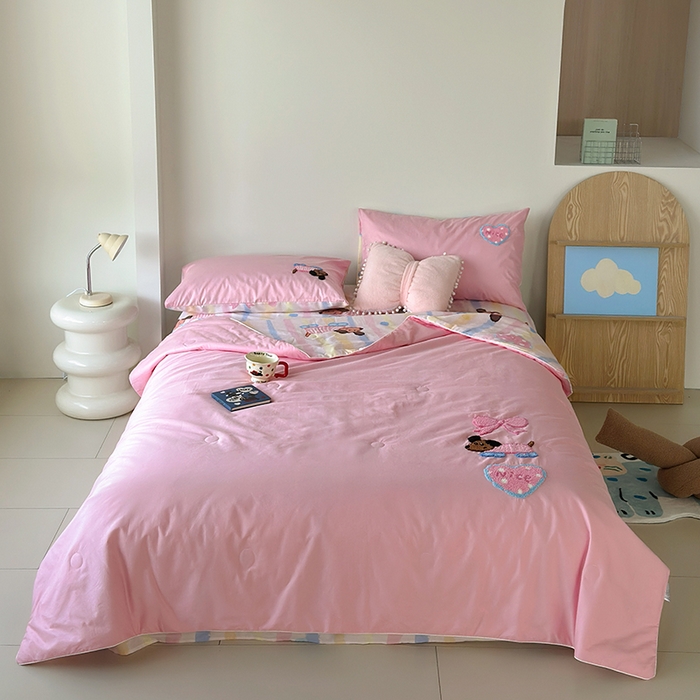 91家纺网 家纺一手货源 找家纺 怡家居 2025新款全棉印加绣夏被夏凉被空调被四件套 条纹小狗