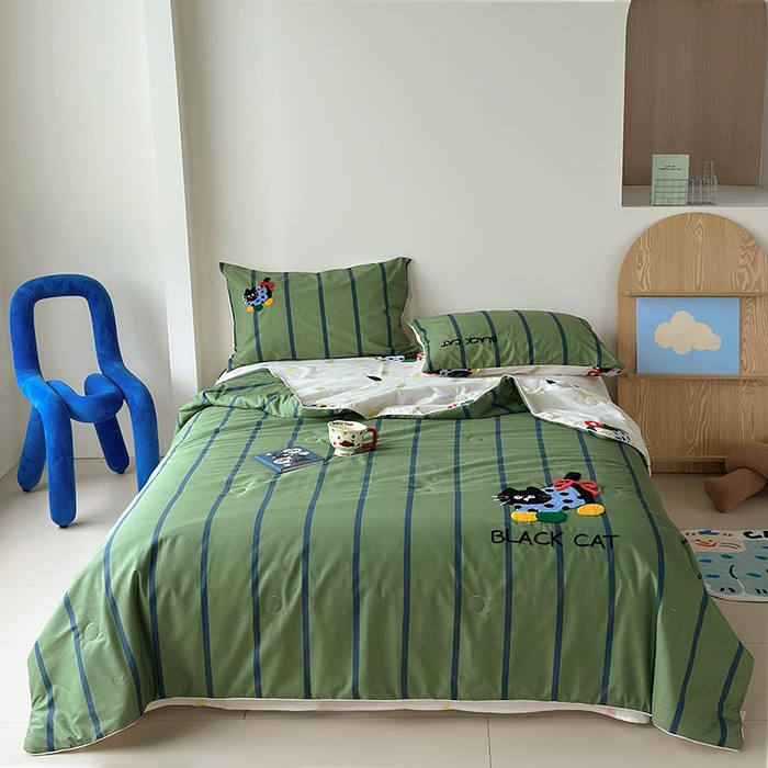 91家纺网 家纺一手货源 找家纺 怡家居 2025新款全棉印加绣夏被夏凉被空调被四件套 呆萌小猫