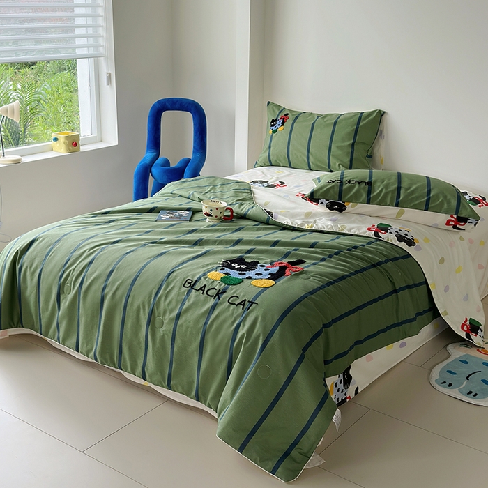 91家纺网 家纺一手货源 找家纺 怡家居 2025新款全棉印加绣夏被夏凉被空调被四件套 呆萌小猫