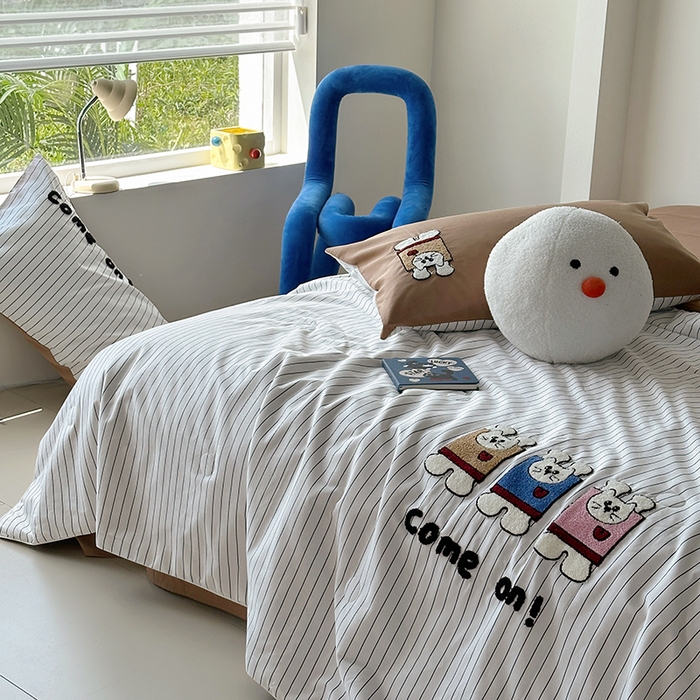 91家纺网 家纺一手货源 找家纺 怡家居 2025新款全棉印加绣夏被夏凉被空调被四件套 举手兔咖