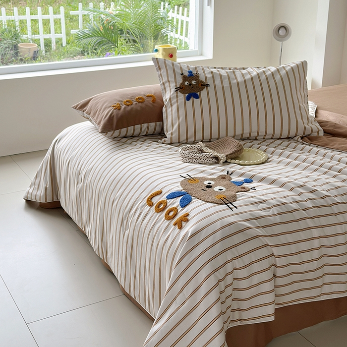 91家纺网 家纺一手货源 找家纺 怡家居 2025新款全棉印加绣夏被夏凉被空调被四件套 熊小萌