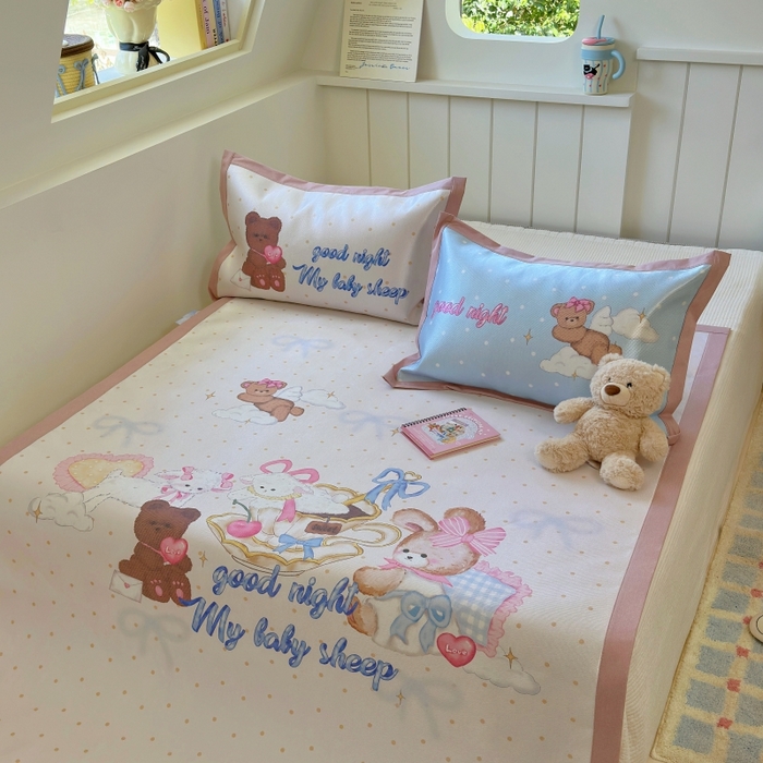 91家纺网 家纺一手货源 找家纺 澳萝拉 2025新款亲肤舒适凉席包边款冰藤席凉席席子 晚安熊