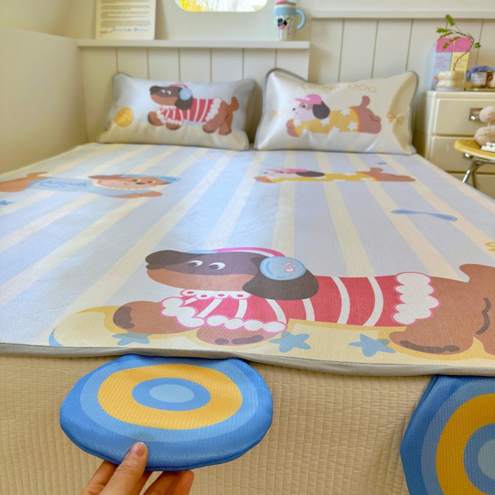 91家纺网 家纺一手货源 找家纺 澳萝拉 2025新款亲肤舒适异形冰藤席凉席席子-数码印花系列 滑板狗(床席款）