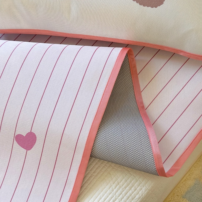 91家纺网 家纺一手货源 找家纺 澳萝拉 2025新款亲肤舒适异形冰藤席凉席席子-数码印花系列 棉花糖兔兔(床席款）