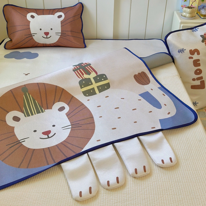 91家纺网 家纺一手货源 找家纺 澳萝拉 2025新款亲肤舒适异形冰藤席凉席席子-数码印花系列 狮狮如意(床席款）