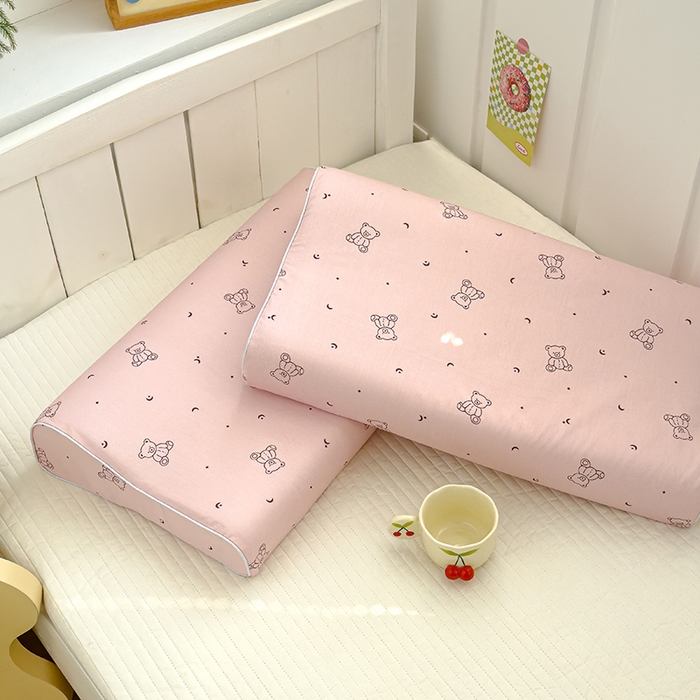 91家纺网 家纺一手货源 找家纺 良佐生活 2025新款高支高密全棉乳胶枕套 粉小熊