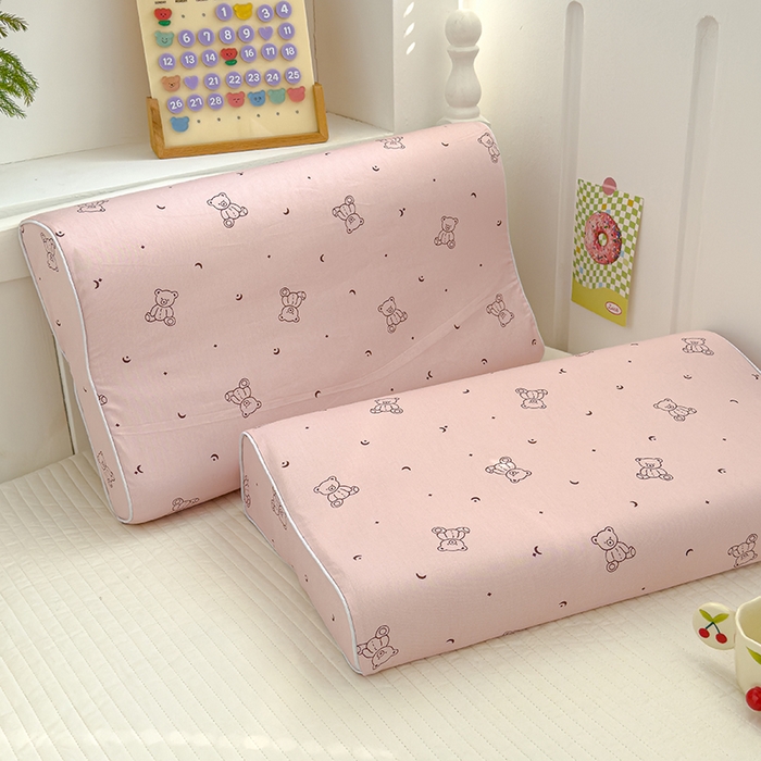 91家纺网 家纺一手货源 找家纺 良佐生活 2025新款高支高密全棉乳胶枕套 粉小熊