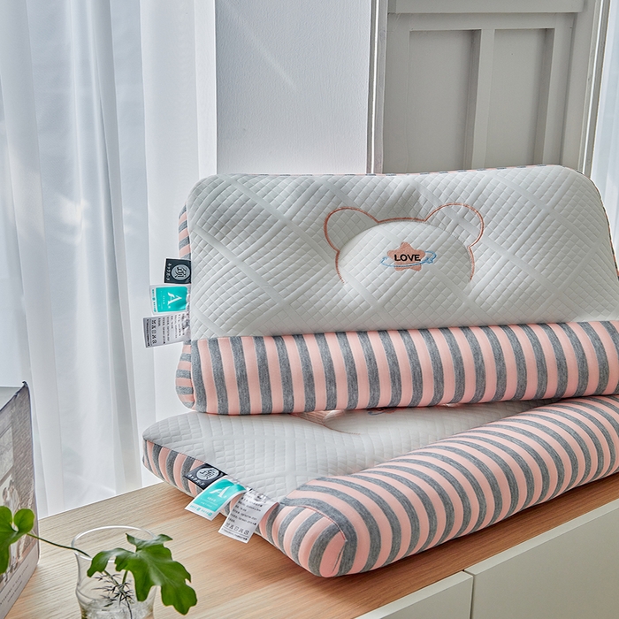 91家纺网 家纺一手货源 找家纺 （总）梵希良品家纺 2025新款小熊情侣护颈枕枕头枕芯护颈椎助睡眠牵引枕