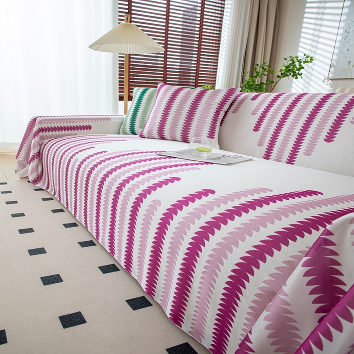 91家纺网 家纺一手货源 找家纺 沐沐家纺 2026新款冰丝印花茂林修竹拱门沙发巾 冰丝茂林修竹沙发巾-玫红色