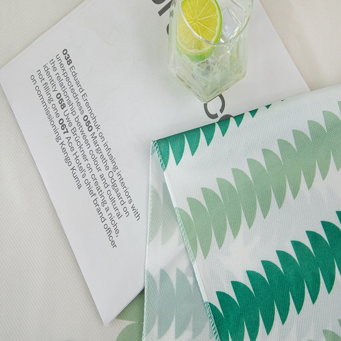 91家纺网 家纺一手货源 找家纺 沐沐家纺 2026新款冰丝印花茂林修竹拱门沙发巾 冰丝茂林修竹沙发巾-绿色