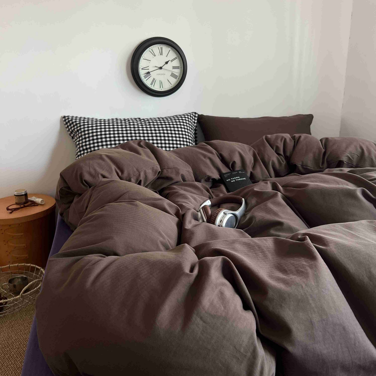 91家纺网 家纺一手货源 找家纺 蜜宿 2025新款全棉人字纹四件套-椰椰紫萝 椰椰紫萝（黑小格混搭深棕）