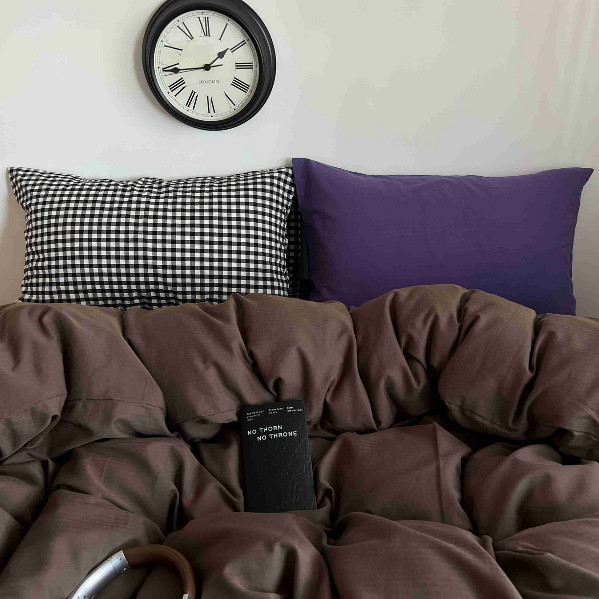 91家纺网 家纺一手货源 找家纺 蜜宿 2025新款全棉人字纹四件套-椰椰紫萝 椰椰紫萝（黑小格混搭紫萝）