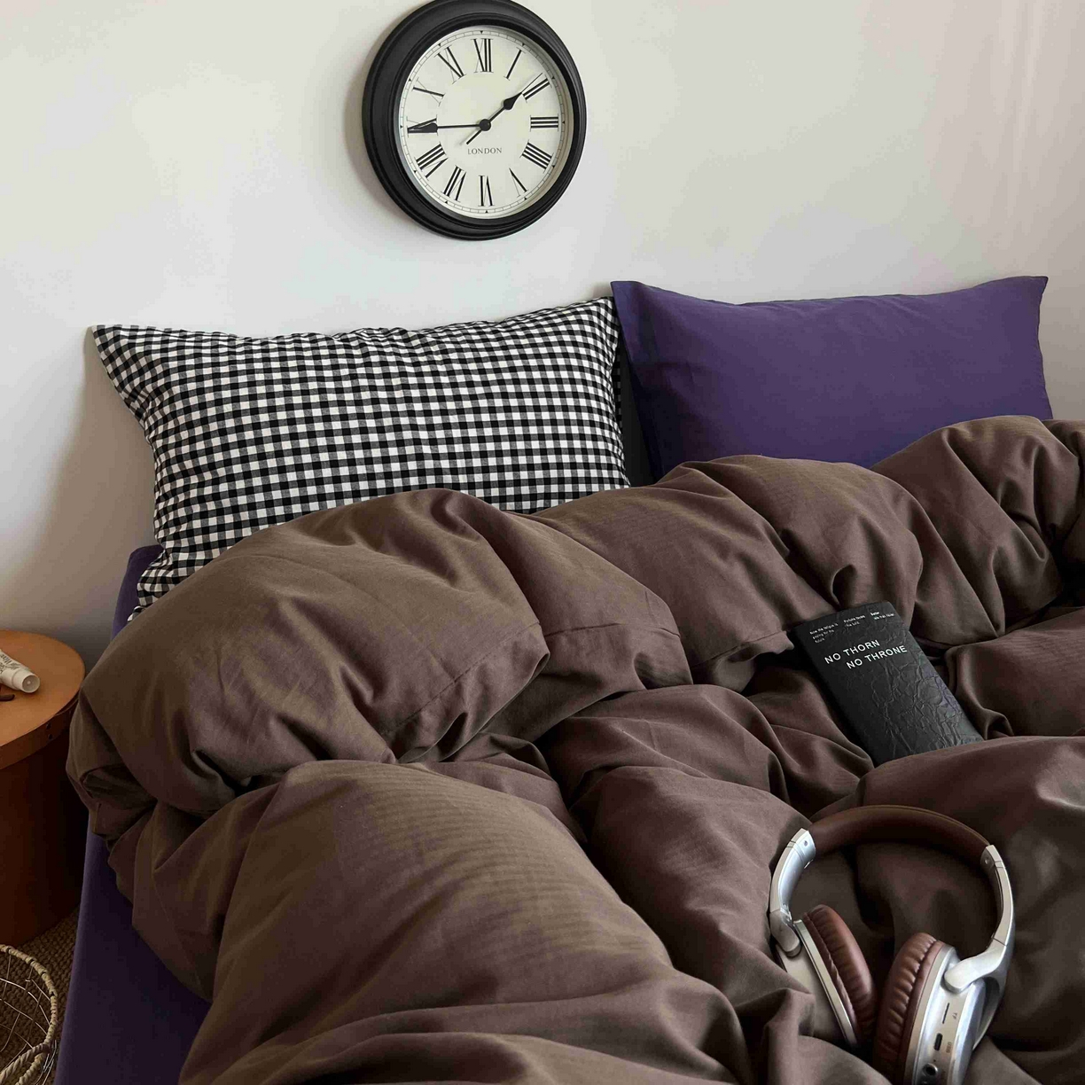 91家纺网 家纺一手货源 找家纺 蜜宿 2025新款全棉人字纹四件套-椰椰紫萝 椰椰紫萝（黑小格混搭紫萝）