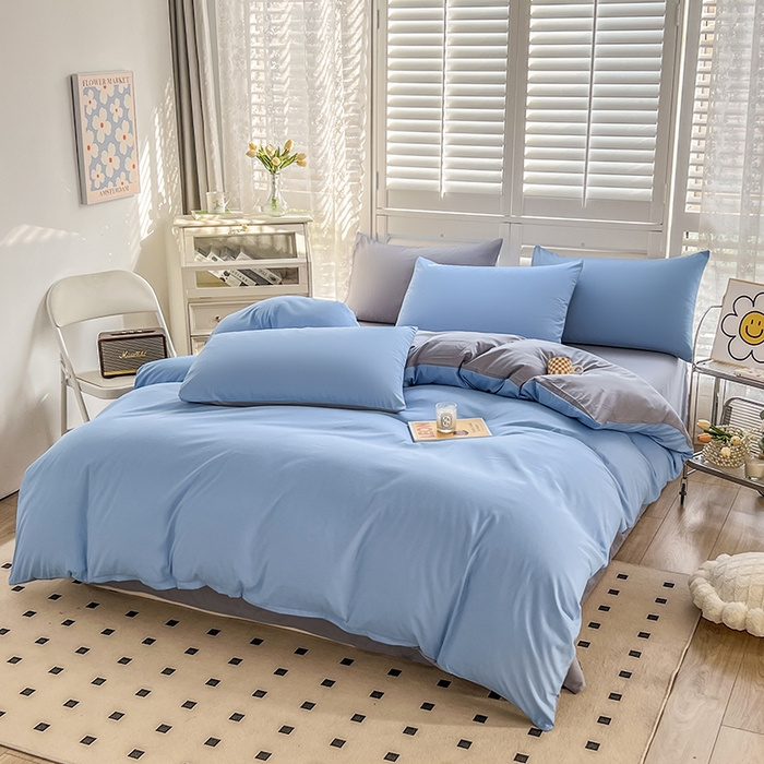 91家纺网 家纺一手货源 找家纺 啊雅家居 2025新款学生宿舍双拼磨毛被套床单床笠单品三件套四件套 天空兰加浅灰