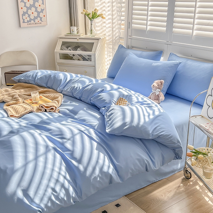 91家纺网 家纺一手货源 找家纺 啊雅家居 2025新款学生宿舍双拼磨毛被套床单床笠单品三件套四件套 天空兰