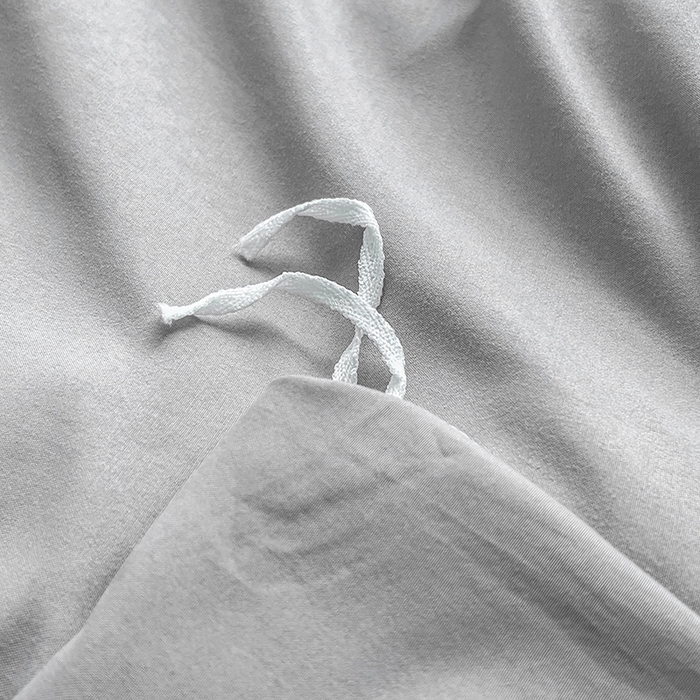 91家纺网 家纺一手货源 找家纺 啊雅家居 2025新款学生宿舍双拼磨毛被套床单床笠单品三件套四件套 浅灰