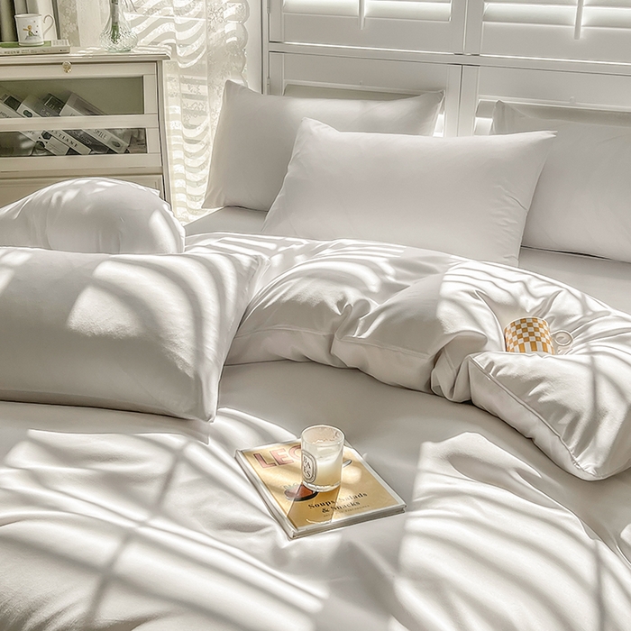 91家纺网 家纺一手货源 找家纺 啊雅家居 2025新款学生宿舍双拼磨毛被套床单床笠单品三件套四件套 白色