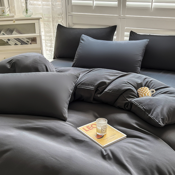 91家纺网 家纺一手货源 找家纺 啊雅家居 2025新款学生宿舍双拼磨毛被套床单床笠单品三件套四件套 深灰