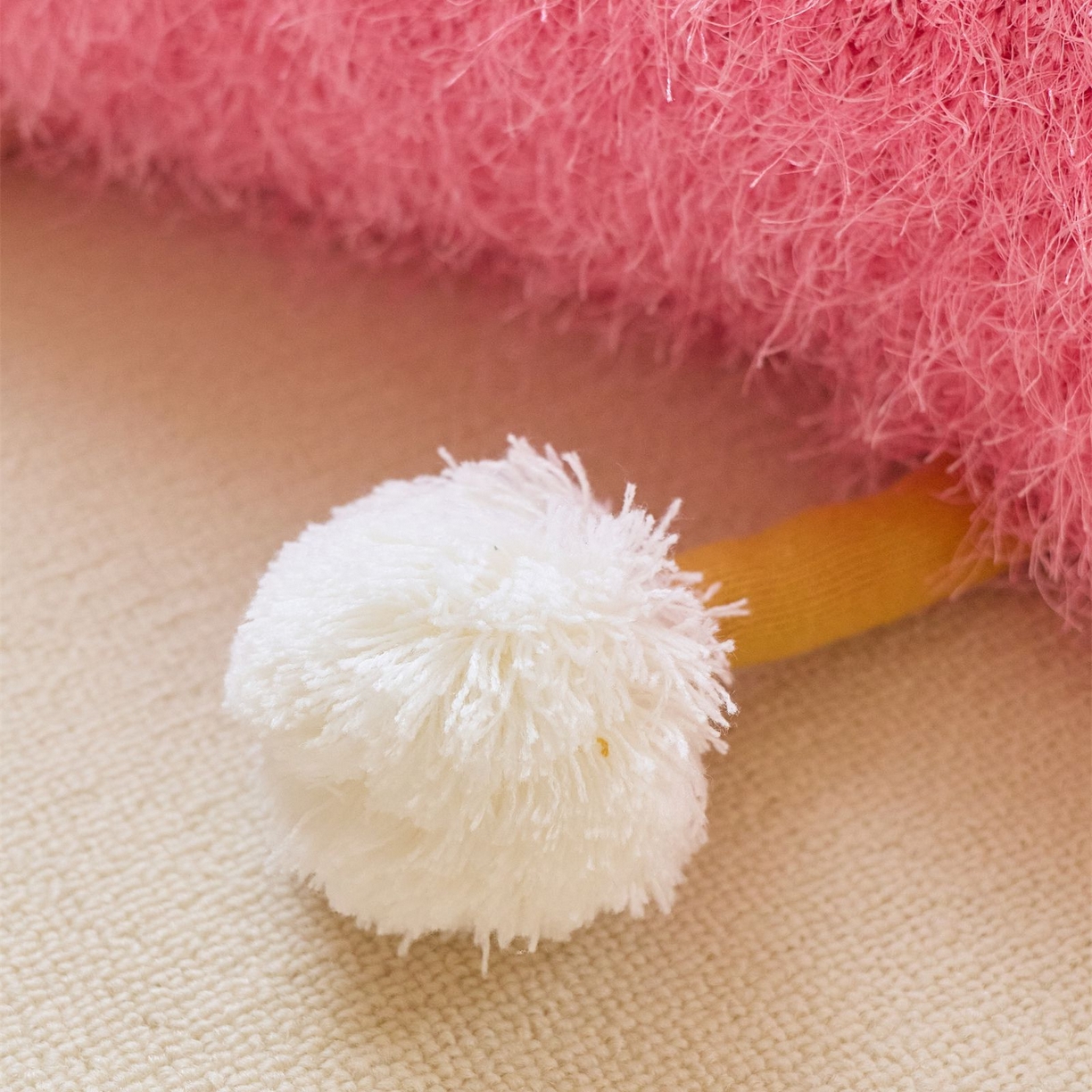 91家纺网 家纺一手货源 找家纺 暖绵绵家纺 2025新款枕头枕芯-蓝焰 45*45cm【最低零售价：98元】 蓝焰-樱粉