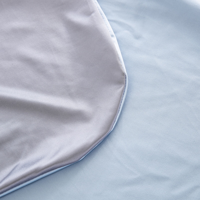 91家纺网 家纺一手货源 找家纺 大黄蜂家居家纺 2025新款A类冰绸丝面包枕套