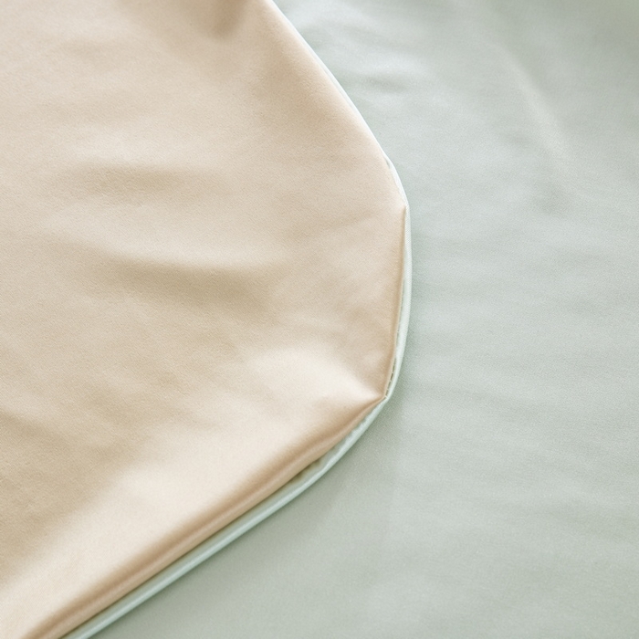 91家纺网 家纺一手货源 找家纺 大黄蜂家居家纺 2025新款A类冰绸丝面包枕套