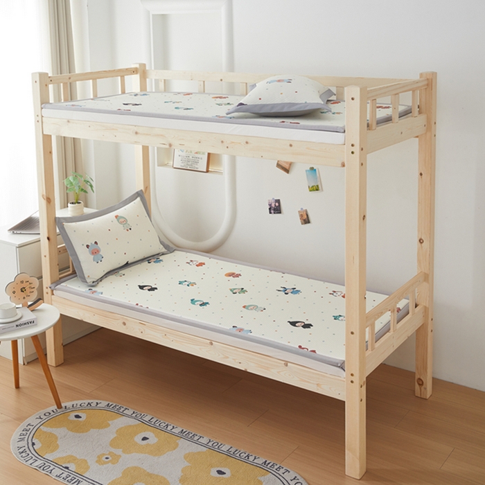 91家纺网 家纺一手货源 找家纺 宅部落 2025春夏新款数码印花PE凉感豆豆凉席学生宿舍凉席 晚安宝贝