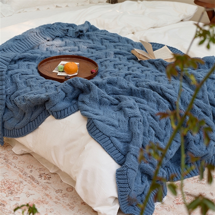 91家纺网 家纺一手货源 找家纺 （总）暖绵绵家纺 2025新款腈纶枕头枕芯-佩诗亚【最低零售价：168元】