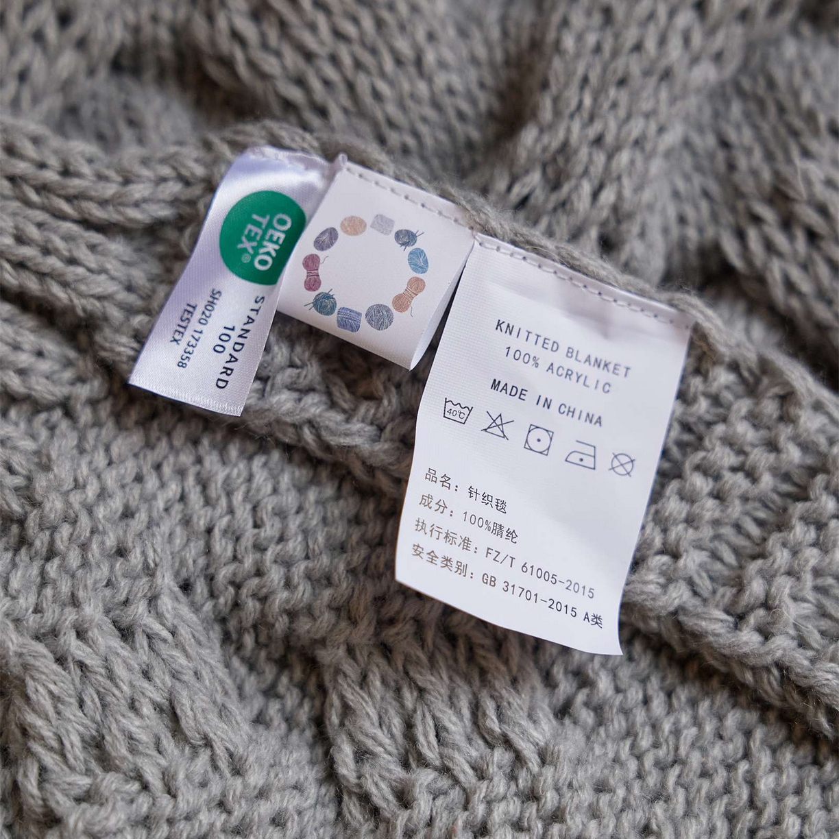 91家纺网 家纺一手货源 找家纺 暖绵绵家纺 2025新款腈纶枕头枕芯-佩诗亚【最低零售价：168元】 佩诗亚-浅灰