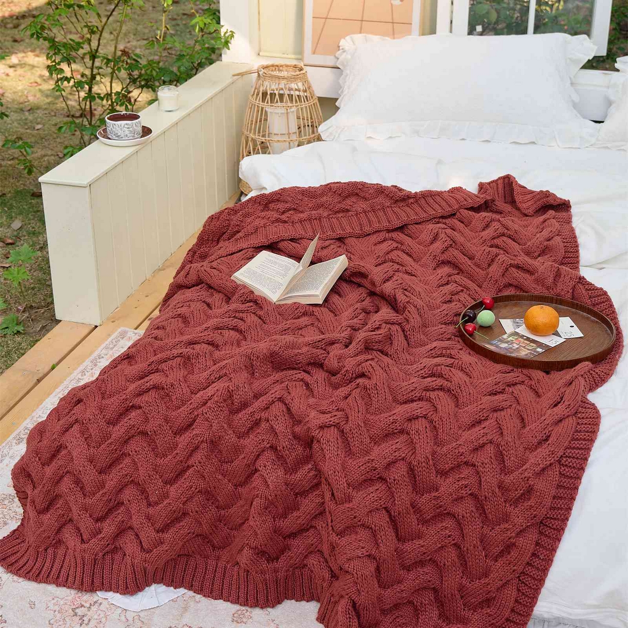 91家纺网 家纺一手货源 找家纺 暖绵绵家纺 2025新款腈纶枕头枕芯-佩诗亚【最低零售价：168元】 佩诗亚-锈红