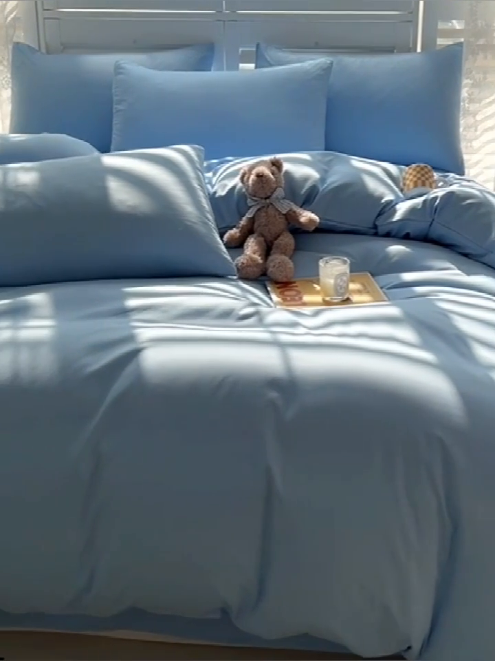 91家纺网 家纺一手货源 找家纺 啊雅家居 2025新款学生宿舍双拼磨毛被套床单床笠单品三件套四件套 天空兰