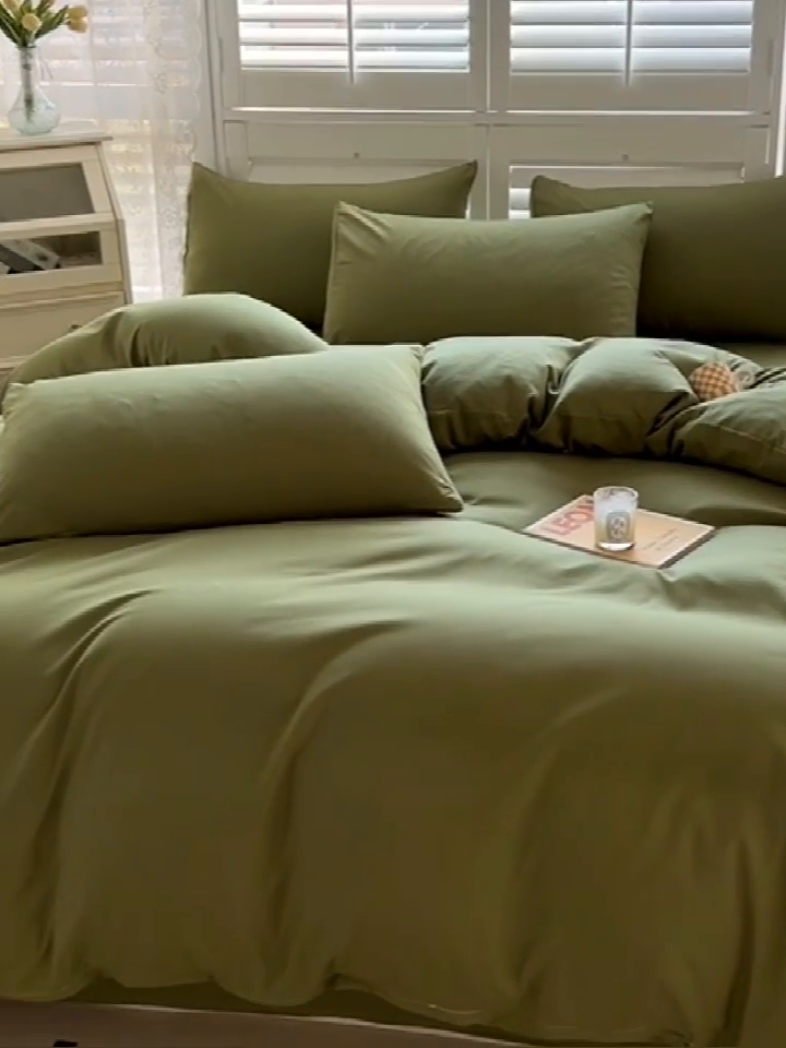 91家纺网 家纺一手货源 找家纺 啊雅家居 2025新款学生宿舍双拼磨毛被套床单床笠单品三件套四件套 草绿