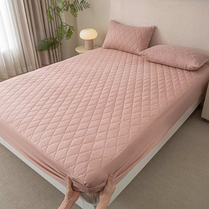 91家纺网 家纺一手货源 找家纺 漫仙阁家纺 2025新款防水夹棉床笠 豆沙粉