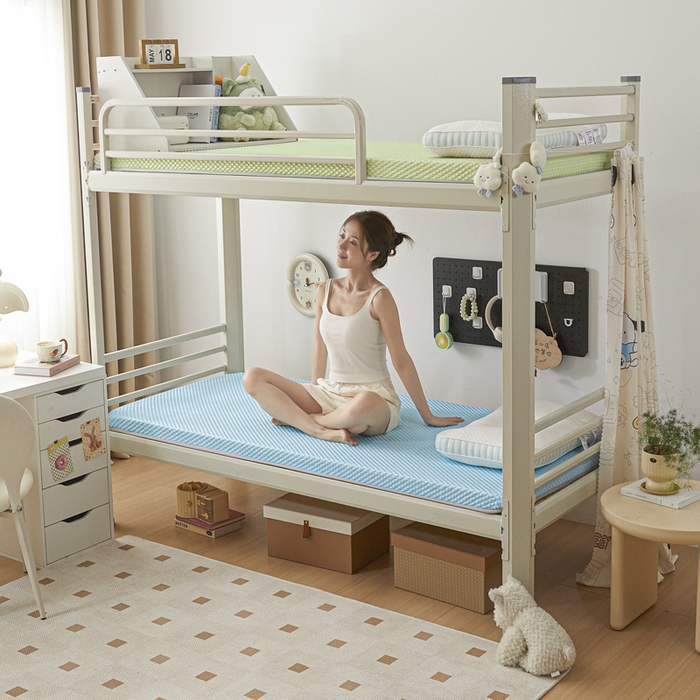 91家纺网 家纺一手货源 找家纺 暖季家纺 2025新款学生宿舍凉席按摩冰感豆豆冰丝席地铺地垫 凉豆豆蓝色