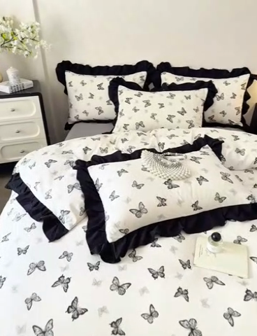 91家纺网 家纺一手货源 找家纺 上尚居 2025新款法式花边赫本风印花云朵棉四件套 蝴蝶印记