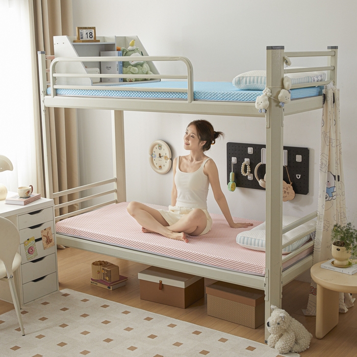 91家纺网 家纺一手货源 找家纺 （总）暖季家纺 2025新款学生宿舍凉席按摩冰感豆豆冰丝席地铺地垫