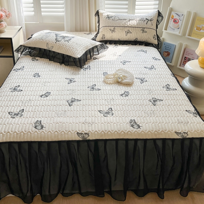 91家纺网 家纺一手货源 找家纺 （总）沐慕 2025新款床裙款凉感丝凉席三件套