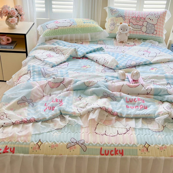 91家纺网 家纺一手货源 找家纺 沐慕 2025新款床裙款凉感丝凉席三件套 床裙-甜心宝贝