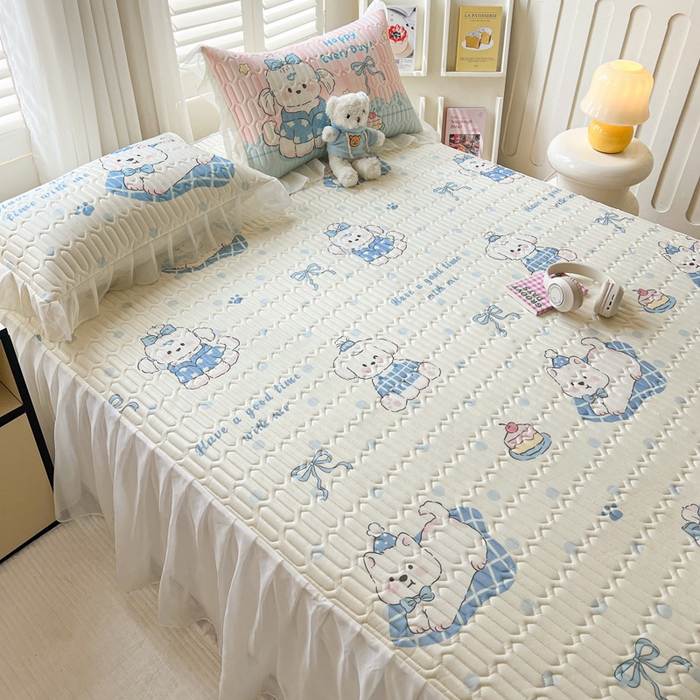 91家纺网 家纺一手货源 找家纺 沐慕 2025新款床裙款凉感丝凉席三件套 床裙-小奶狗