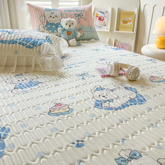 91家纺网 家纺一手货源 找家纺 沐慕 2025新款床裙款凉感丝凉席三件套 床裙-小奶狗