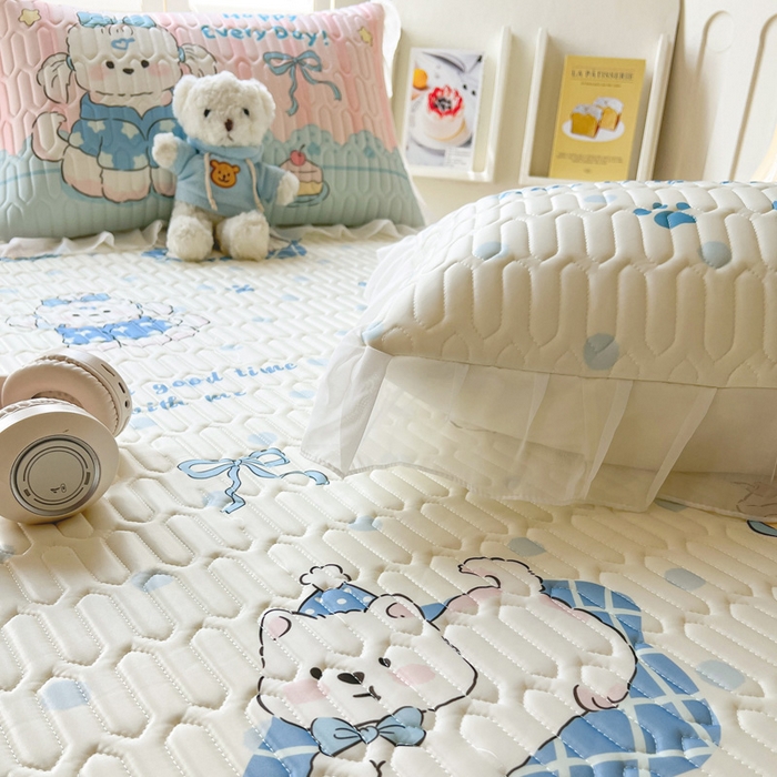 91家纺网 家纺一手货源 找家纺 沐慕 2025新款床裙款凉感丝凉席三件套 床裙-小奶狗