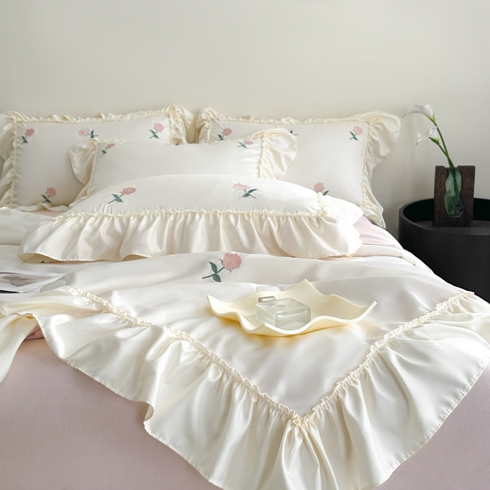 91家纺网 家纺一手货源 找家纺 红嘴企鹅 2025新款冰丝贴边花边夏被夏凉被空调被四件套 冰丝玫瑰花-白粉