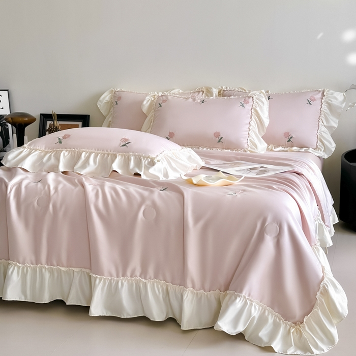 91家纺网 家纺一手货源 找家纺 红嘴企鹅 2025新款冰丝贴边花边夏被夏凉被空调被四件套 冰丝玫瑰花-粉