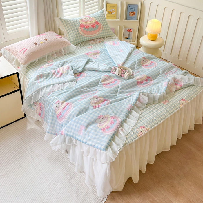 91家纺网 家纺一手货源 找家纺 沐慕 2025新款床裙款凉感丝凉席夏被四件套 床裙-蛋糕猫咪