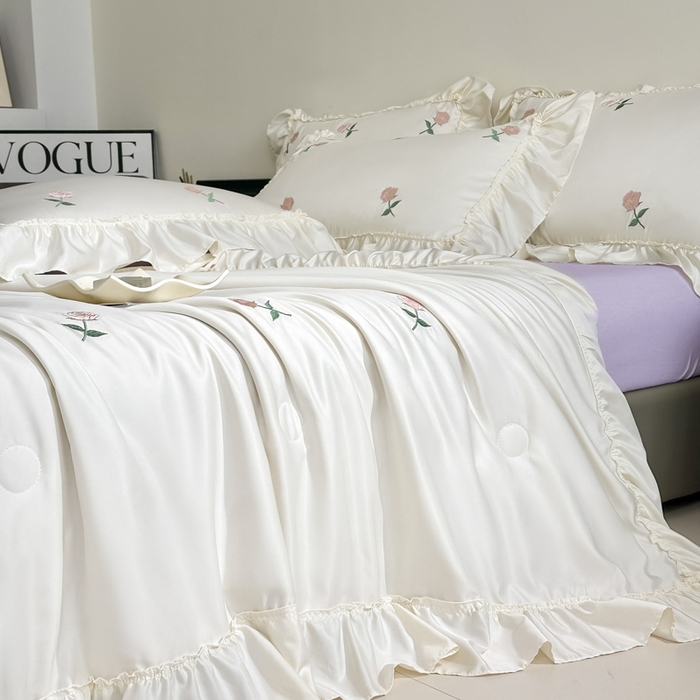 91家纺网 家纺一手货源 找家纺 红嘴企鹅 2025新款冰丝贴边花边夏被夏凉被空调被四件套 冰丝玫瑰花-紫