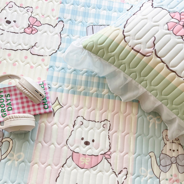 91家纺网 家纺一手货源 找家纺 沐慕 2025新款床裙款凉感丝凉席夏被四件套 床裙-甜心宝贝