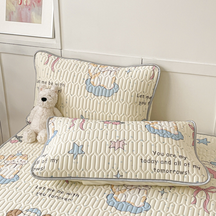 91家纺网 家纺一手货源 找家纺 沐慕 2025新款高克重小清新乳胶凉席-风格一 猫女郎